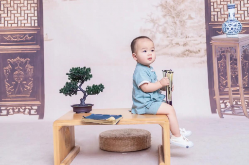 赤峰孕妇尖肚子和圆肚子